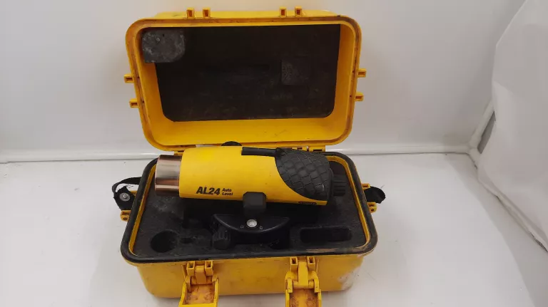 NIWELATOR OPTYCZNY STANLEY AL24 / ZOOM X24 / 1,6MM/45M / ZASIĘG 90 M