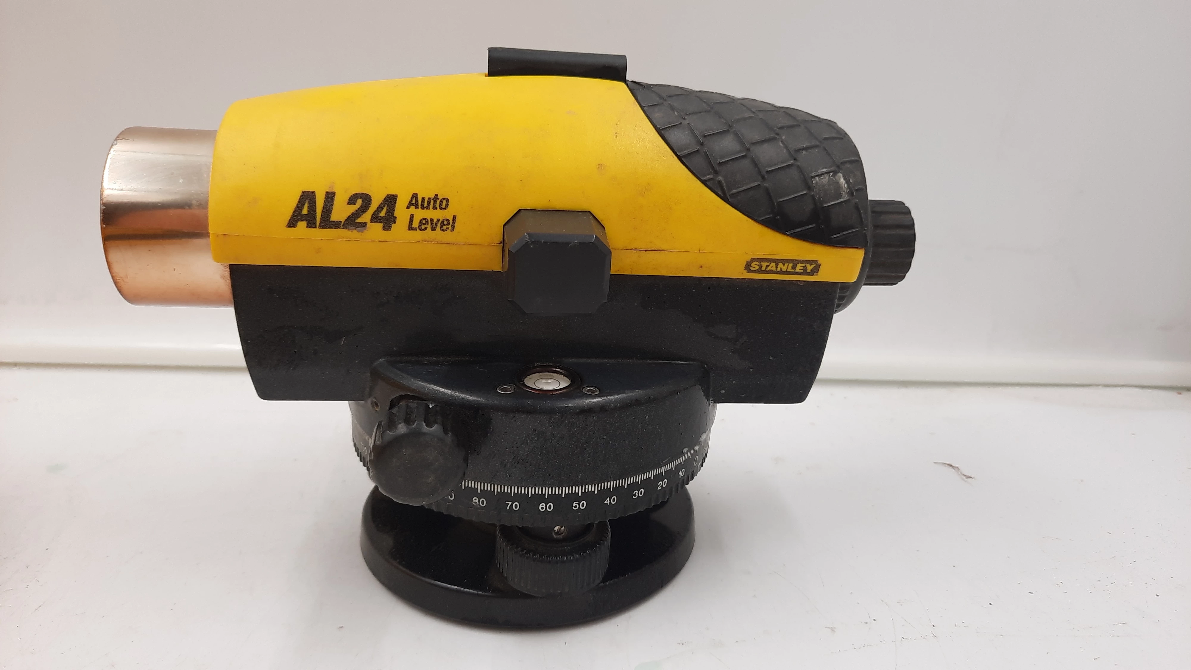 niwelator-optyczny-stanley-al24-zoom-x24-16mm45m-zasieg-90-m-stan-11323-2