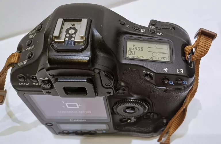 lustrzanka-canon-eos-1-mark-iii-komplet-rozmiar-matrycy-206882-228770
