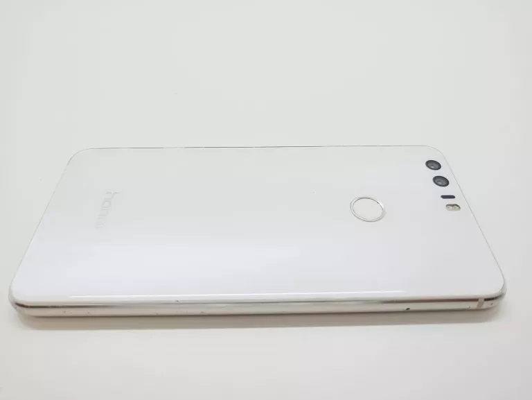 TELEFON HONOR 8