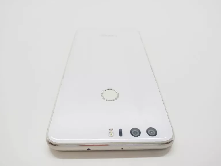TELEFON HONOR 8
