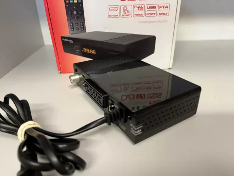 TUNER DVB-T2 ARIVA T30