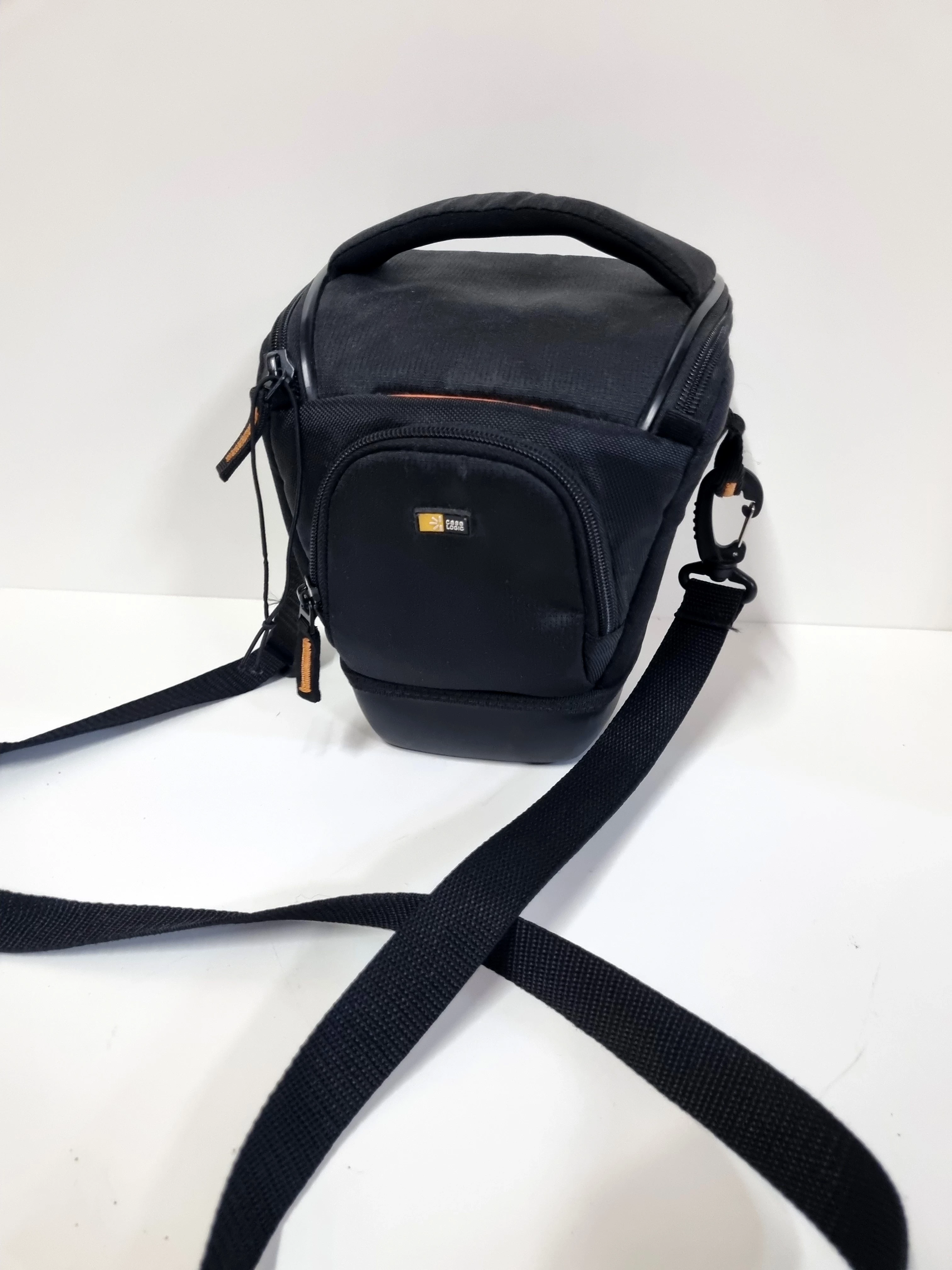 pokrowiec-do-aparatu-case-logic-ean-gtin-085854206570