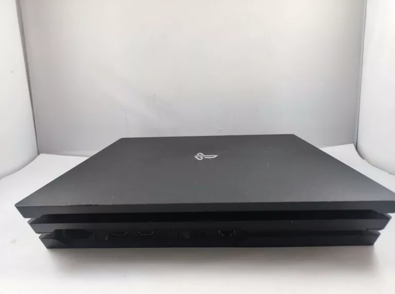 KONSOLA SONY PS4 2 PADY