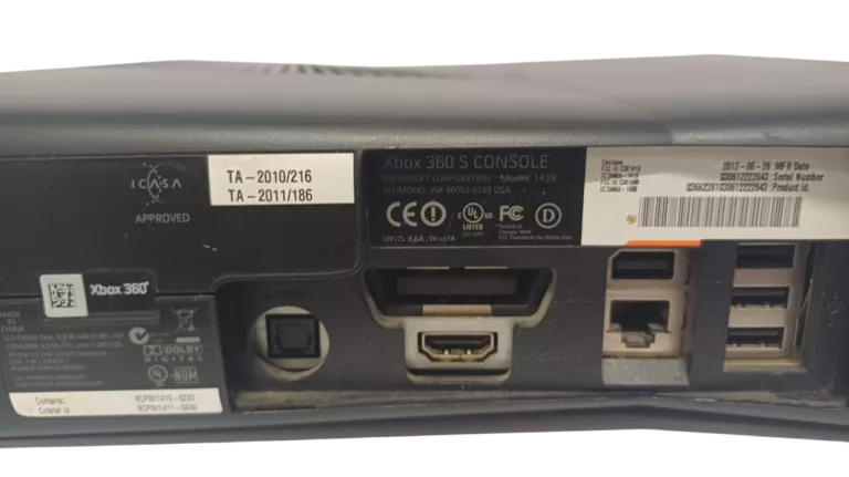 KONSOLA XBOX 360 S 1439 KINECT