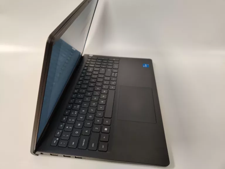 DELL VOSTRO 15 3510 I5-1135G7/16GB/256GB/WIN11
