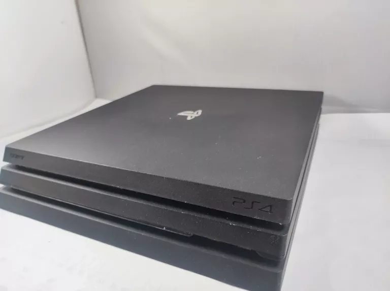 KONSOLA SONY PS4 2 PADY