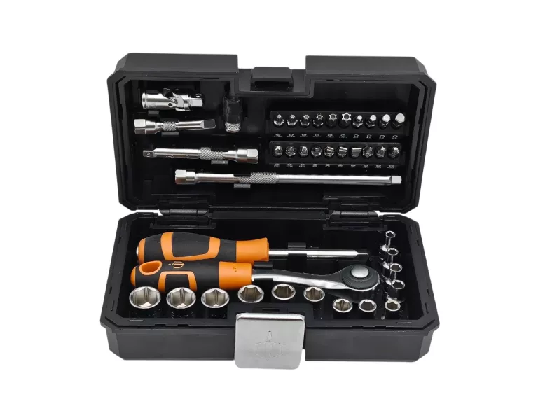 ZESTAW KLUCZY NASADOWYCH MAGNUSSON 3/8'' 40 SZT