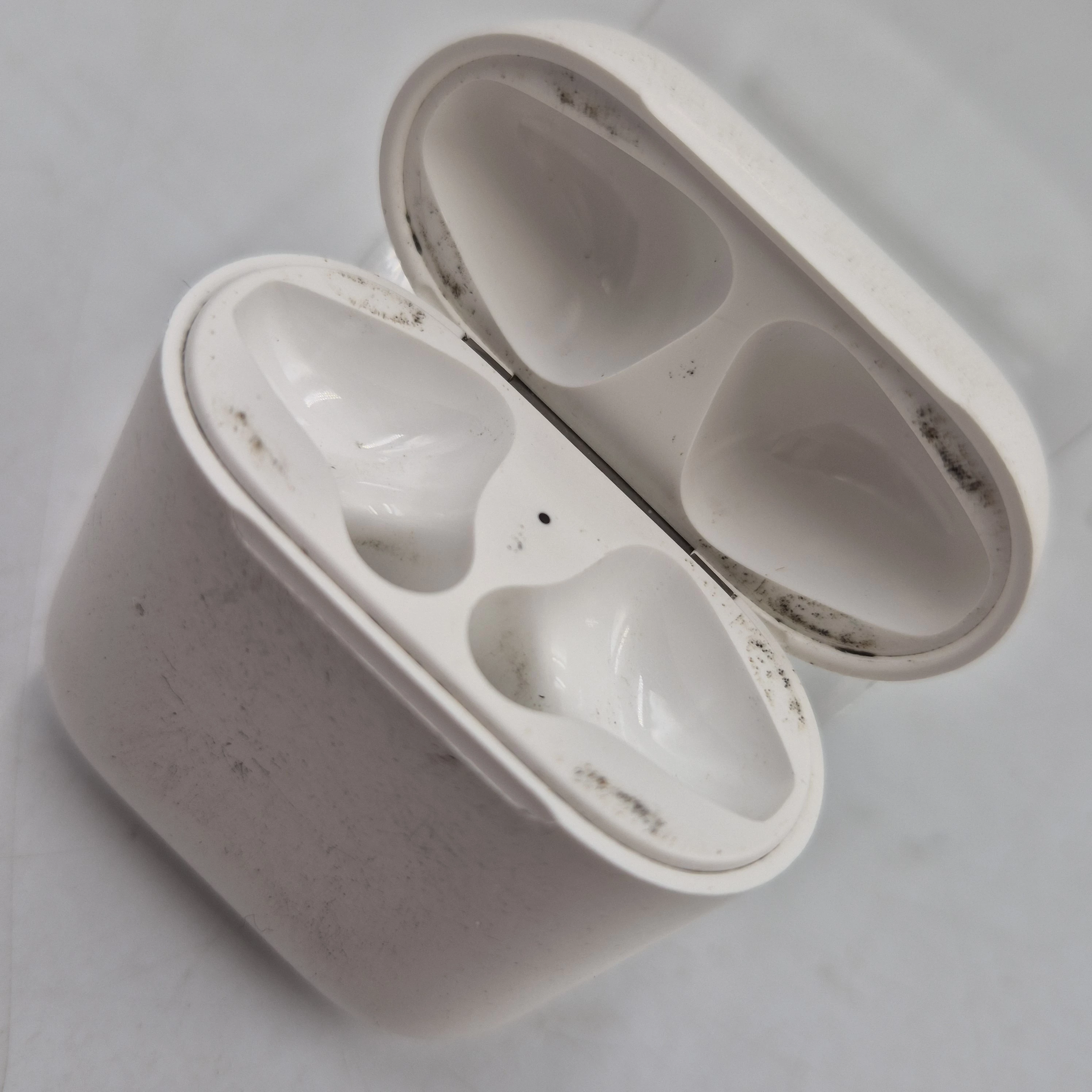 sluchawki-bezprzewodowe-apple-airpods-1-generacji-marka-248811-1131476