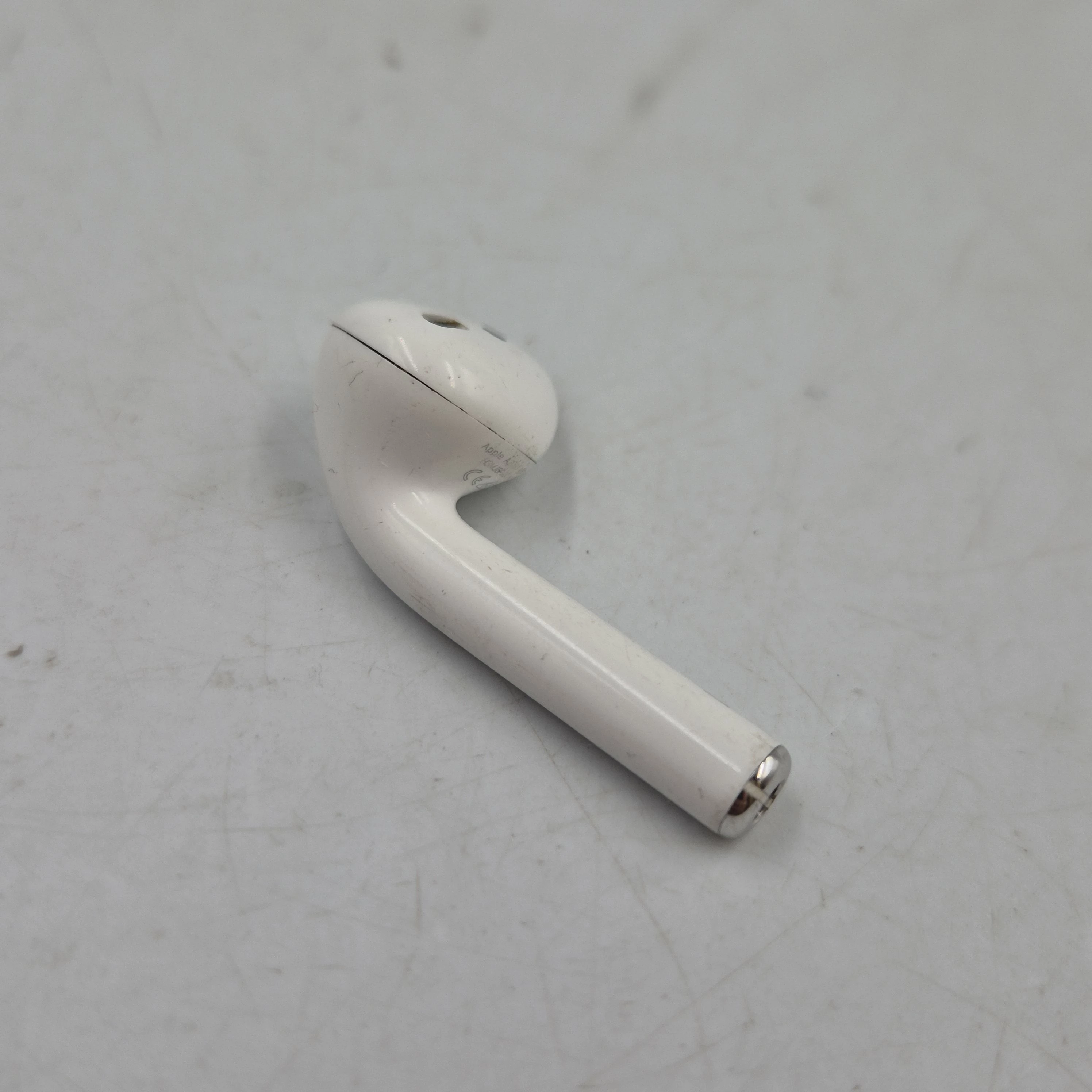 sluchawki-bezprzewodowe-apple-airpods-1-generacji-kolor-dominujacy-129357-2