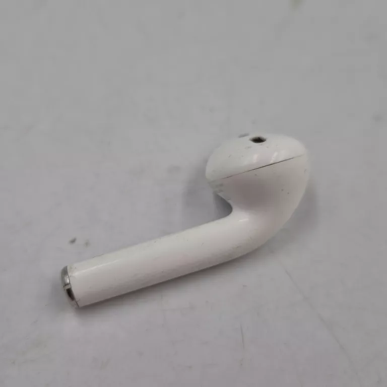 SŁUCHAWKI BEZPRZEWODOWE APPLE AIRPODS 1 GENERACJI