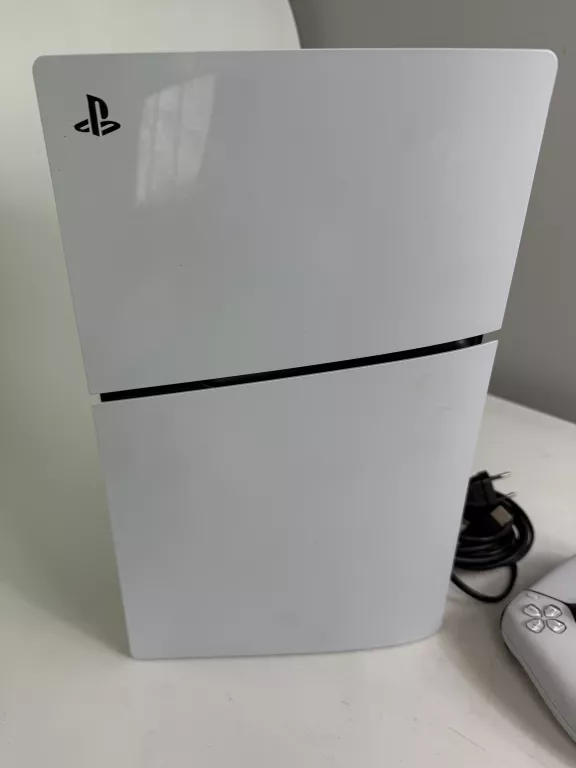 KONSOLA PS5 Z NAPĘDEM CFI-2016 + KABLE + PAD