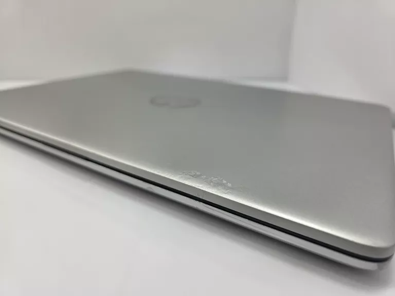 LAPTOP HP 14S AMD RYZEN 3 3250U/8 GB/ SSD 512 GB/ GPU 2GB Z DOWODEM ZAKUPU