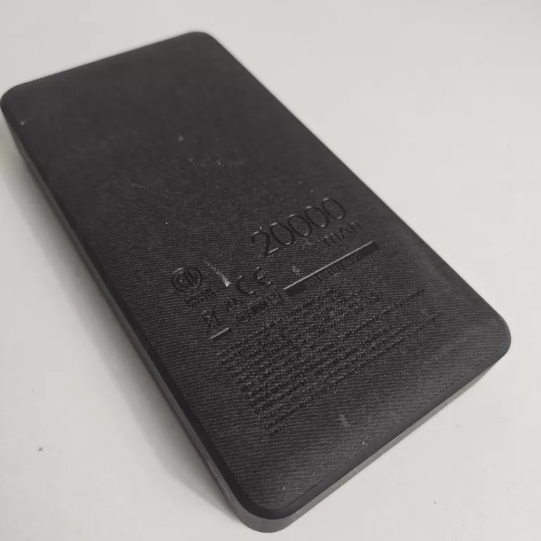 powerbank-mophie-20000-mah-pojemnosc-akumulatora-20000