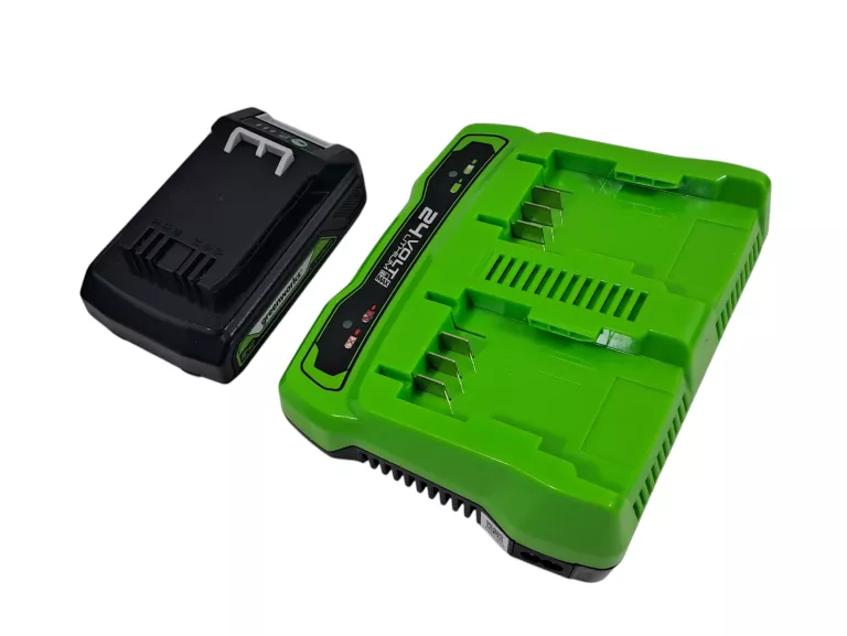 AKUMULATOR Z ŁADOWARKĄ GREENWORKS G24B2/G24X2UC4