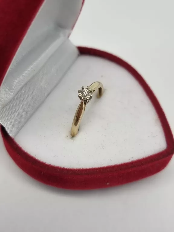 PIERŚCIONEK 585 1,92G 0,06CT P1 I-K 13"