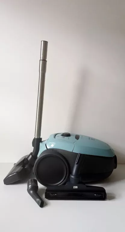 ODKURZACZ ELEKTROLUX PD82-4MB