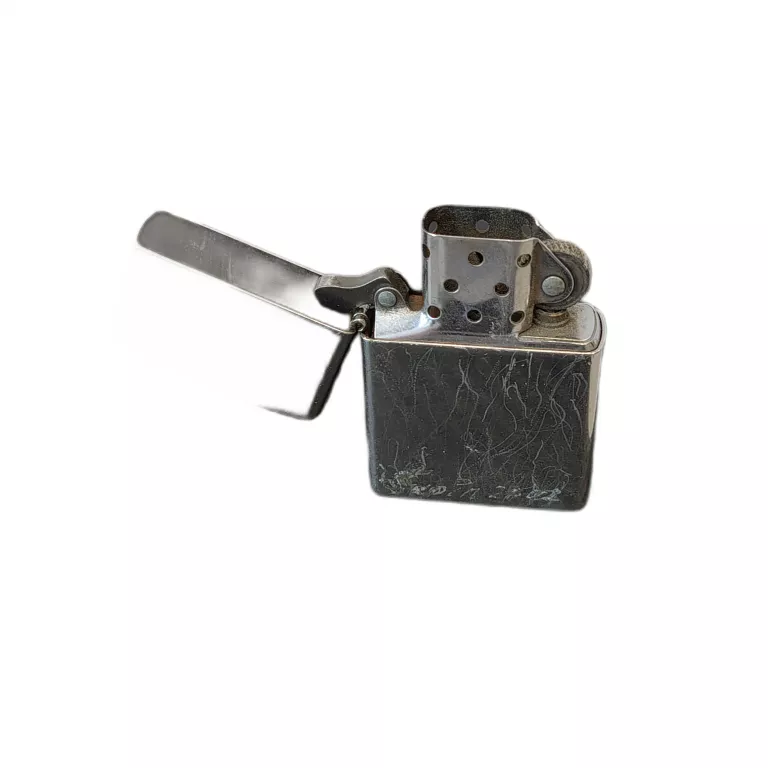 ZAPALNICZKA BENZYNOWA ZIPPO METAL + PUDEŁKO