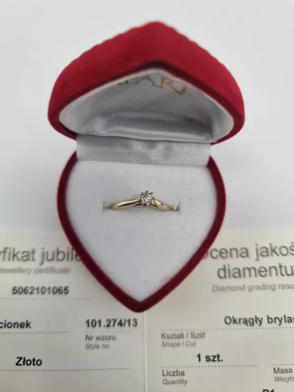 PIERŚCIONEK 585 1,92G 0,06CT P1 I-K 13"