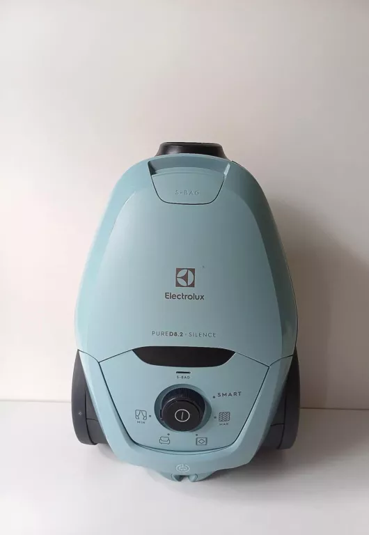 ODKURZACZ ELEKTROLUX PD82-4MB