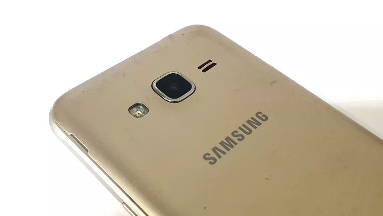 TELEFON SAMSUNG J3 2016 1,5/8GB ZŁOTY