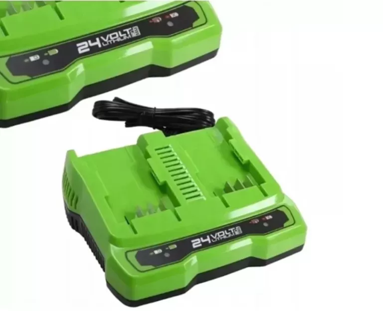 ŁADOWARKA DO AKUMULATORÓW GREENWORKS PODWÓJNA 24V 2A G24X2UC2