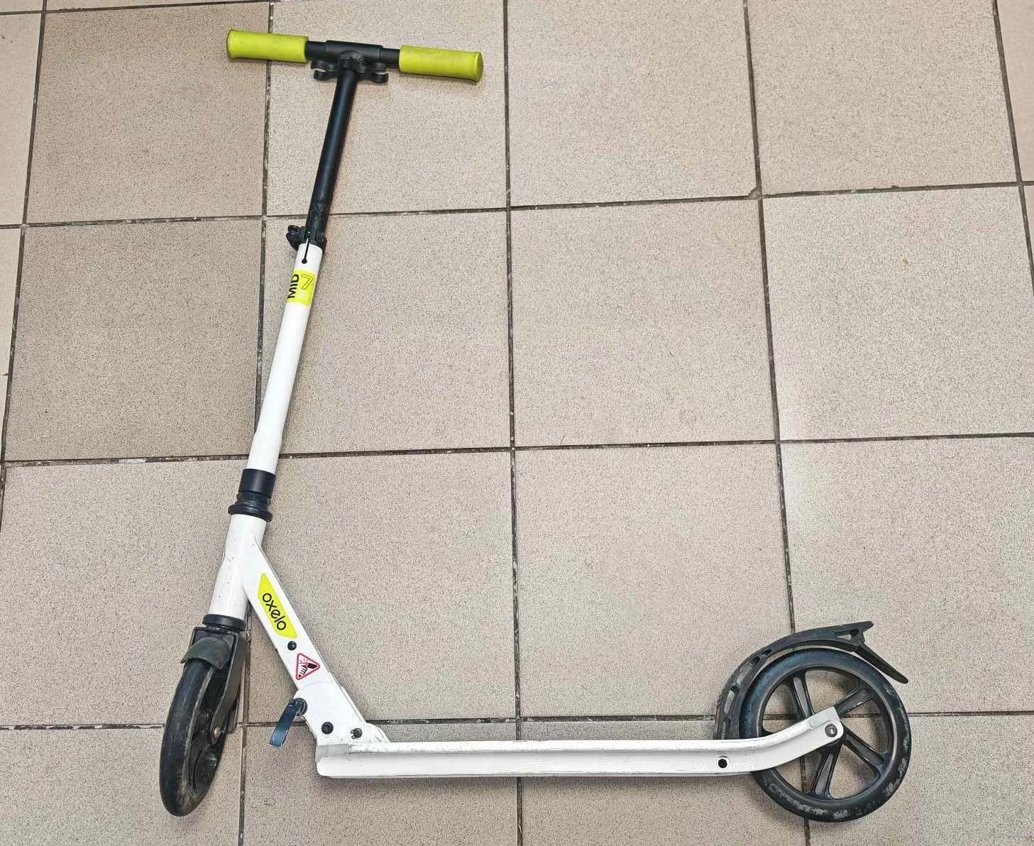 hulajnoga-oxelo-mid-7-biala-ean-gtin-03583788635031