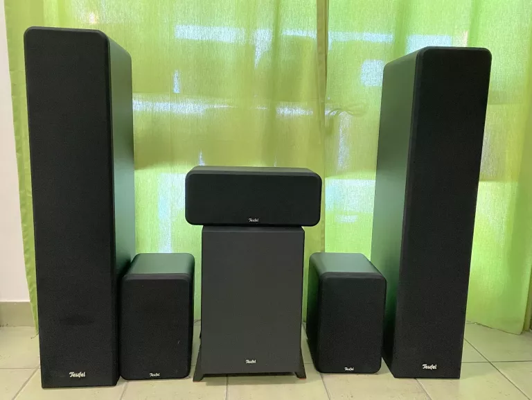 KINO DOMOWE TEUFEL ULTIMA 40 SURROUND 5.1