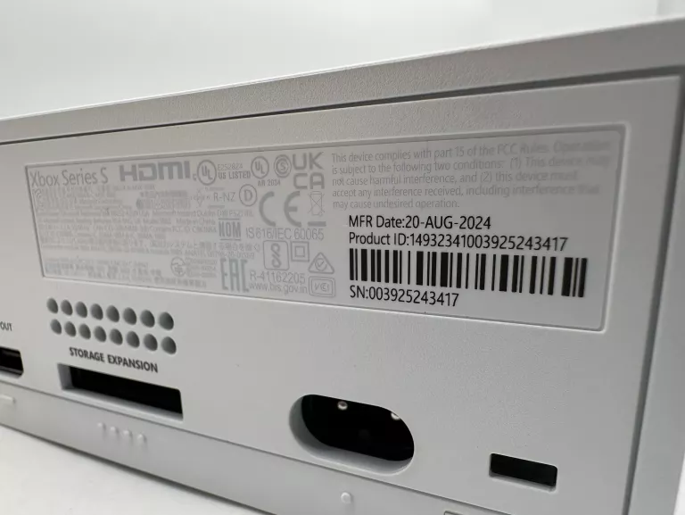 KONSOLA XBOX SERIES S 512GB IDEALNY STAN !!
