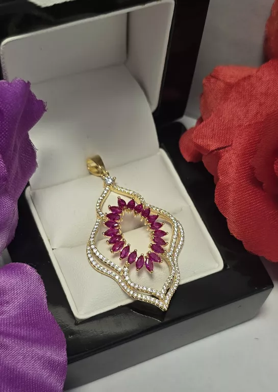 SREBRNA ZAWIESZKA 925 4,48G POZŁACANA, RÓŻOWE CYRKONIE