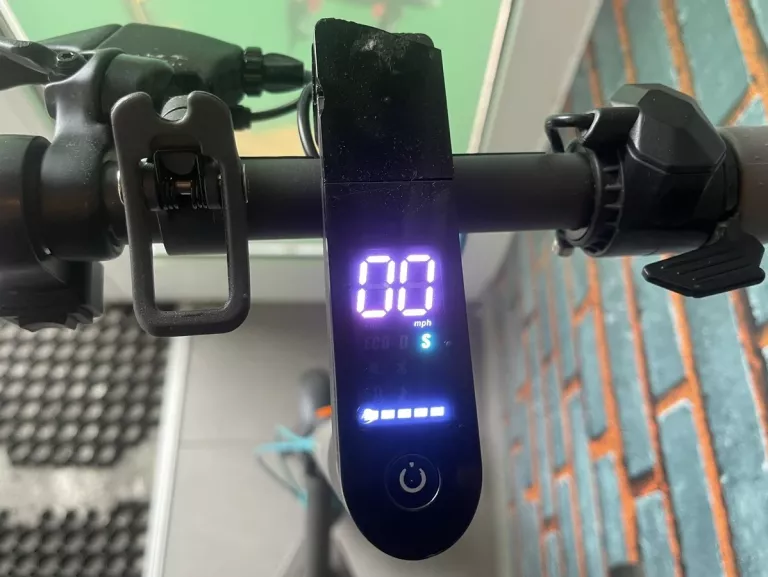 HULAJNOGA ELEKTRYCZNA MOTUS SCOOTY 10 LITE #OPIS! #ODBIÓR OSOBISTY!