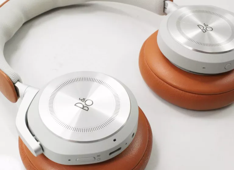 SŁUCHAWKI BANG & OLUFSEN BEOPLAY HX