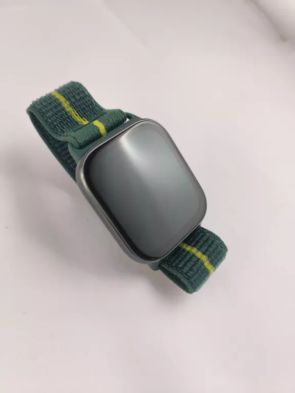 SMARTWATCH MOTOROLA MOTO WATCH FIT KOMPLET