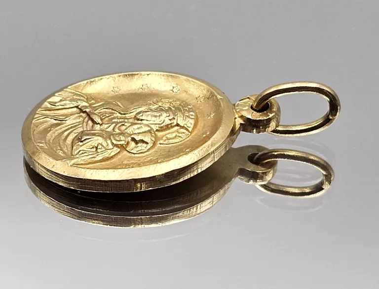 PIĘKNA ZŁOTA ZAWIESZKA 4,40G 585