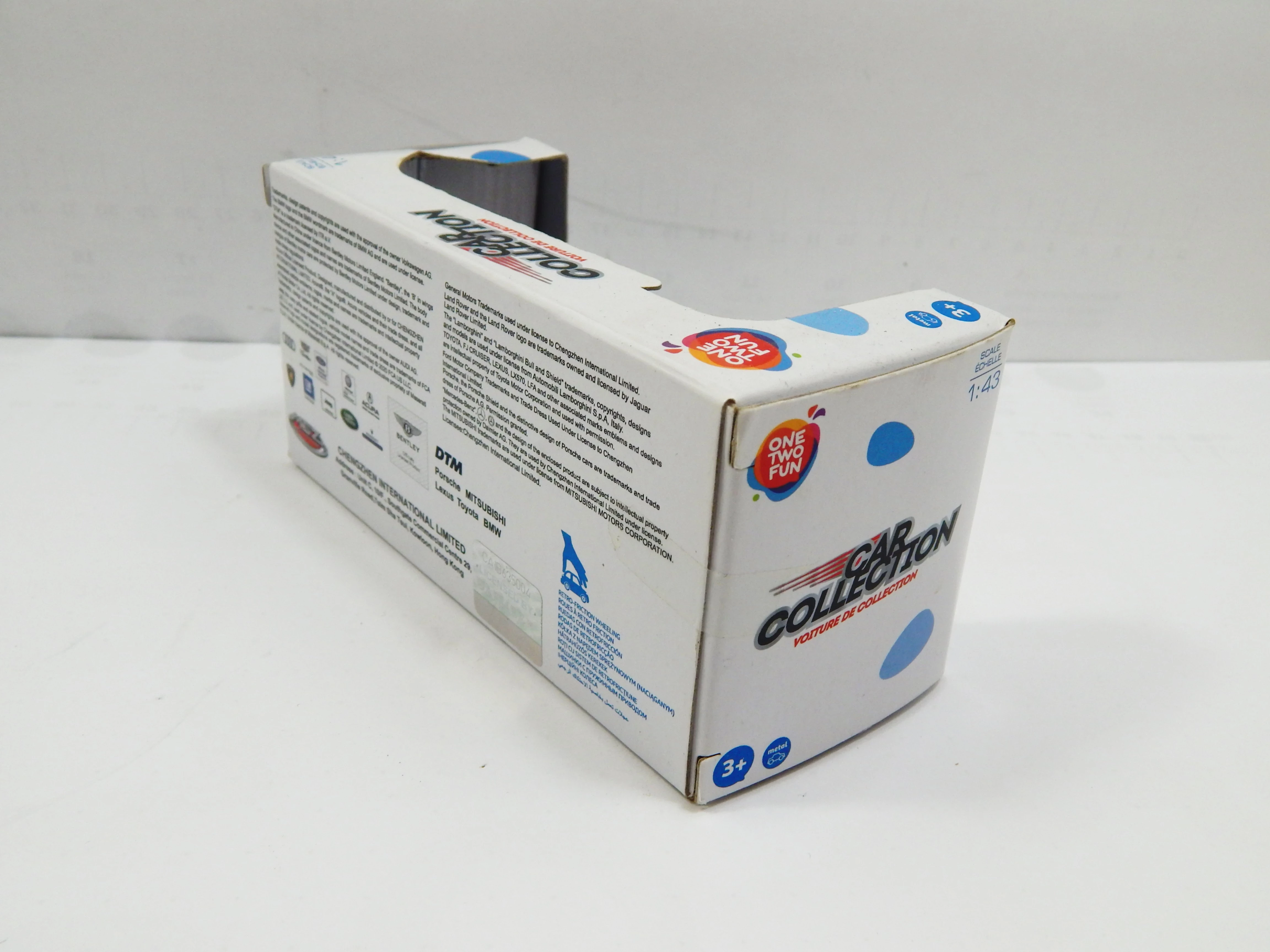 samochodzik-car-collection-mercedes-amg-c63-ean-gtin-3665257010218