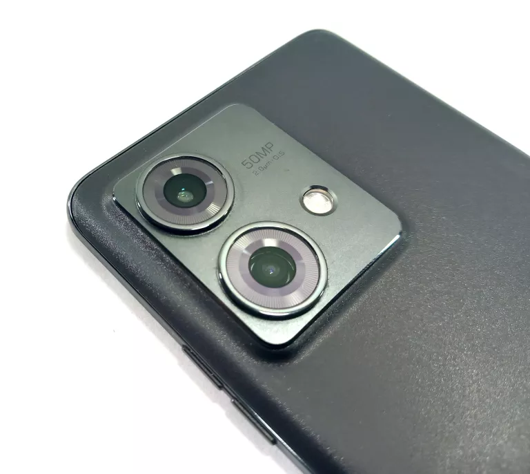 TELEFON MOTOROLA EDGE 40 NEO 12/256GB + ŁAD