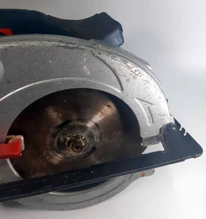PILARKA RĘCZNA TARCZOWA 1500W 185MM DEDRA DED7925