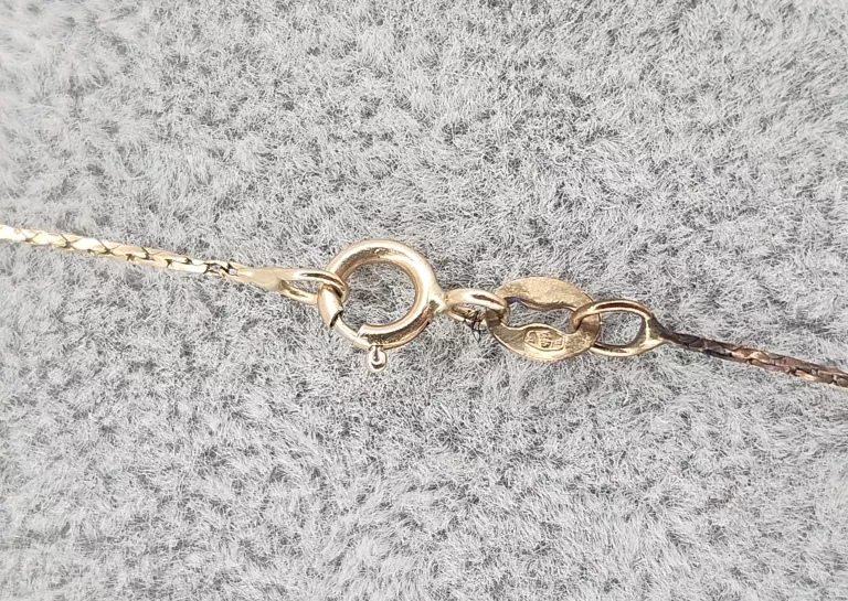 subtelny-zloty-lancuszek-111g-585-42cm-dlugosc-calkowita-42