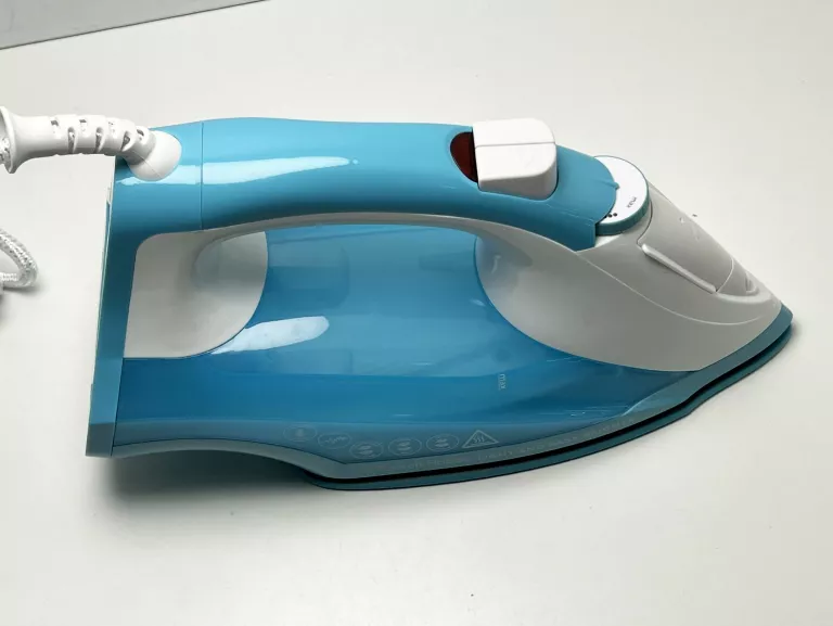 ŻELAZKO PAROWE RUSSELL HOBBS 26482-56 | 2400W