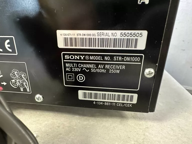 AMPLITUNER SONY STR-DN1000