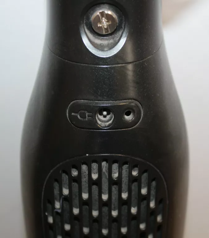 ODKURZACZ PIONOWY 2W1 BOSCH BBHL21840