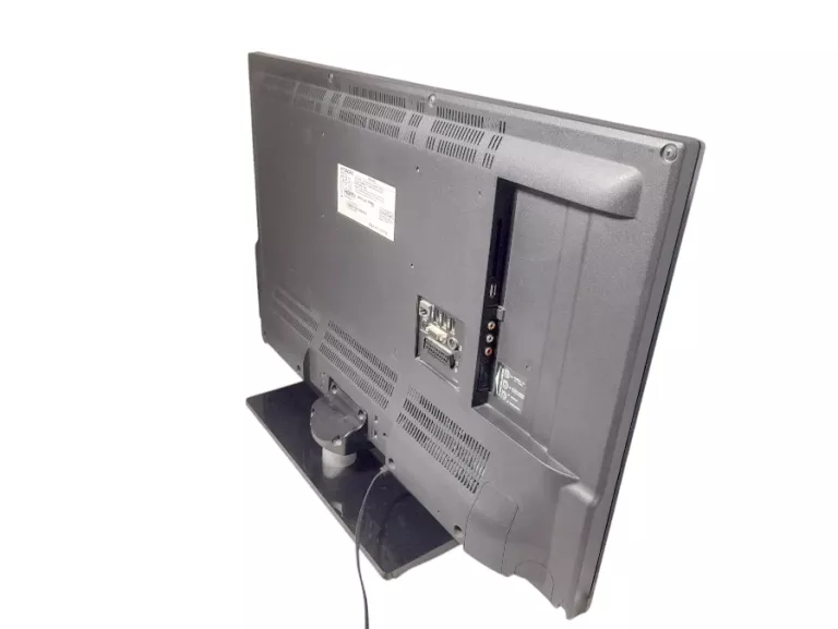 telewizor-32-hitachi-32hb1t65-pilot-technologia-3d-127632-2