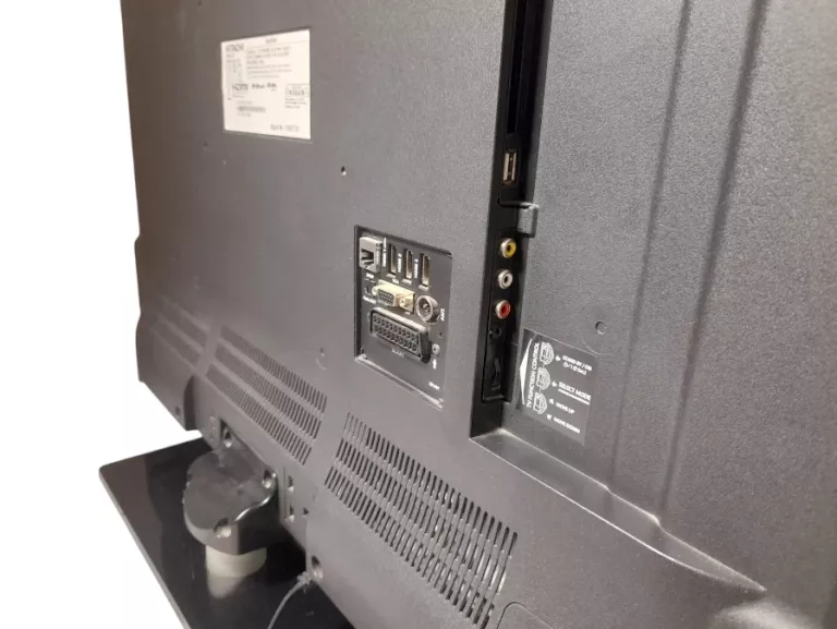 telewizor-32-hitachi-32hb1t65-pilot-stan-11323-2