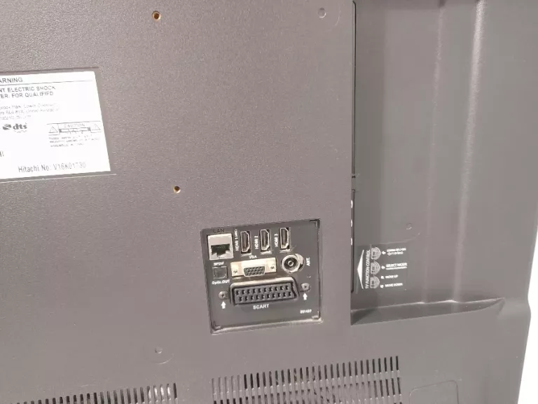 telewizor-32-hitachi-32hb1t65-pilot-typ-telewizora-211486-250142