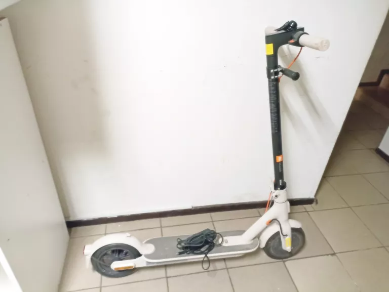 hulajnoga-xiaomi-mi-electric-scooter-3-leonarda-3a-lublin