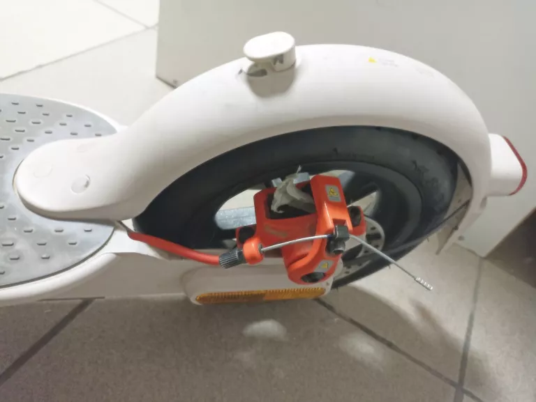 hulajnoga-xiaomi-mi-electric-scooter-3-predkosc-maksymalna-2000