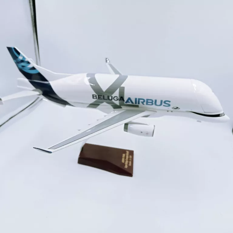 MODEL SAMOLOTU AIRBUS A330-743L SKALA 1:150 UNIKAT
