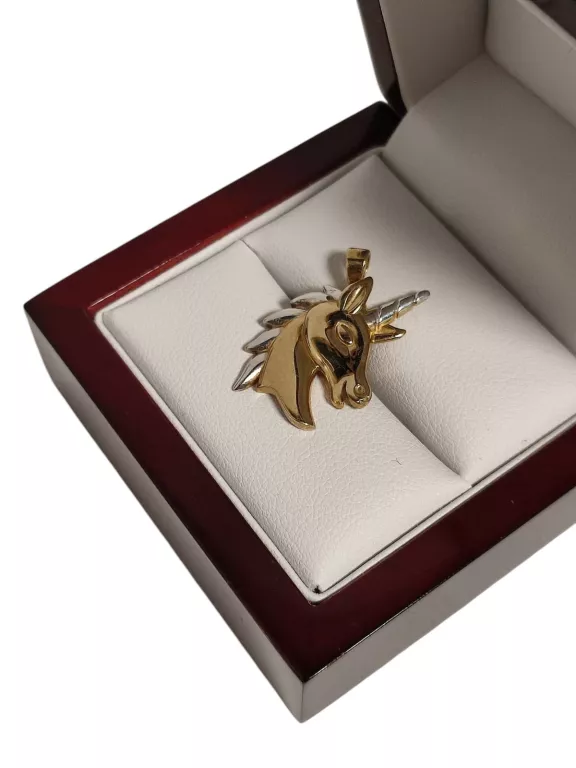 PIĘKNA ZŁOTA ZAWIESZKA JEDNOROŻEC PRÓBA 333 8K 2,36 GR 16X24 MM