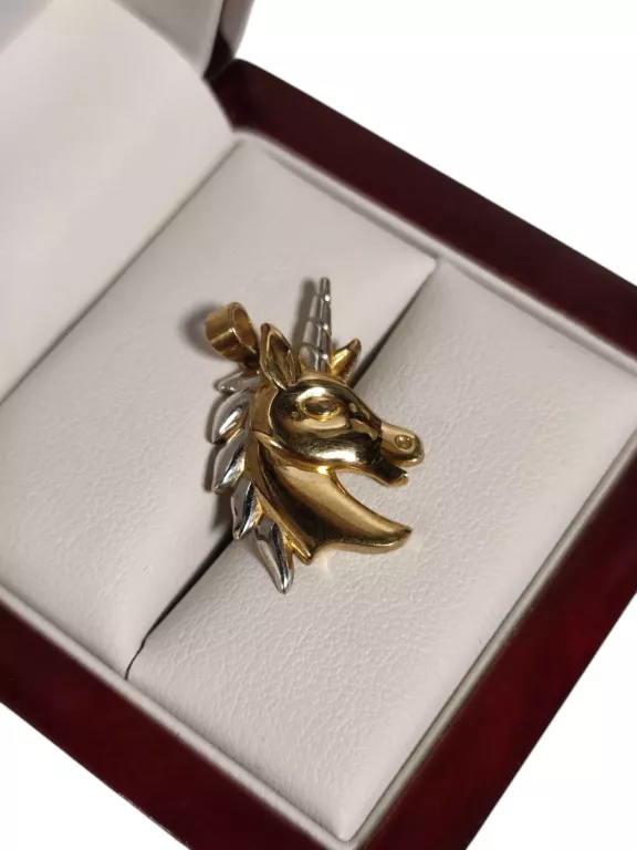 PIĘKNA ZŁOTA ZAWIESZKA JEDNOROŻEC PRÓBA 333 8K 2,36 GR 16X24 MM