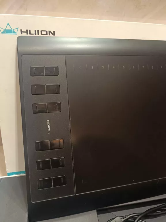 TABLET GRAFICZNY HUION 1060 PLUS KOMPLET